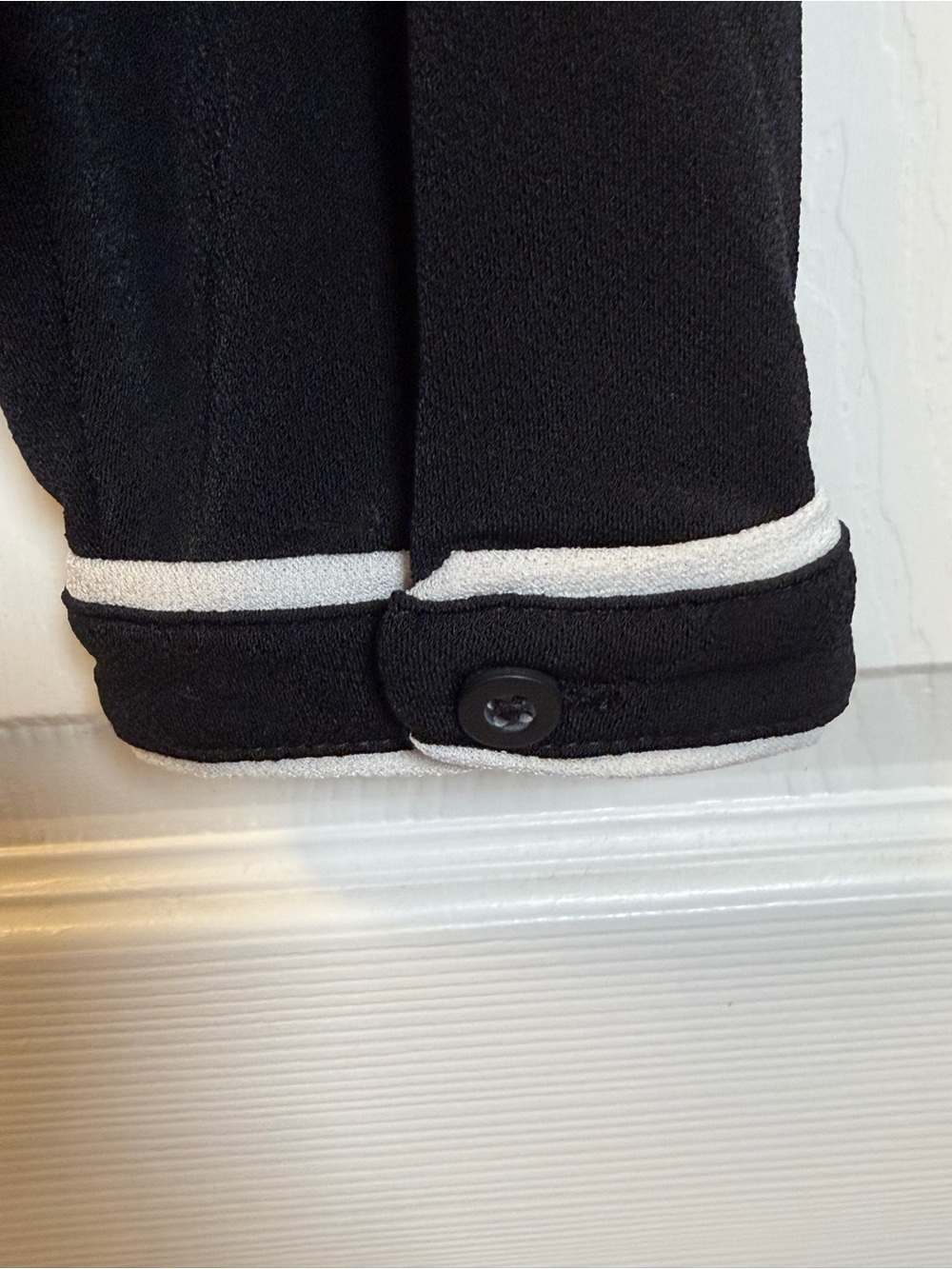 Adrianna Papell Black White Trim Button Front Blouse Size Large - Picture 5 of 8